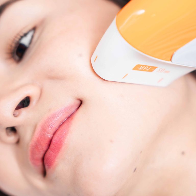 Dra Carolina Solorzano