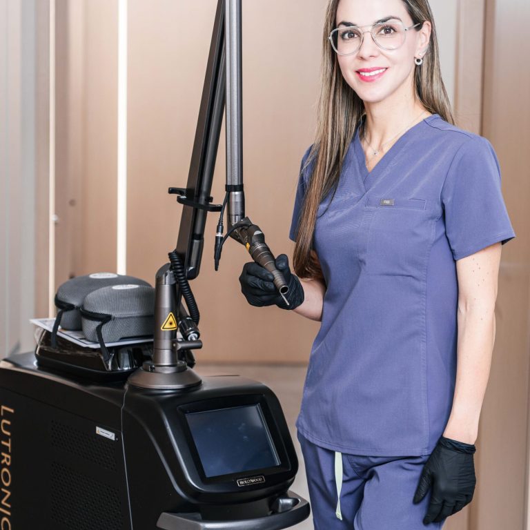 Dra Carolina Solorzano